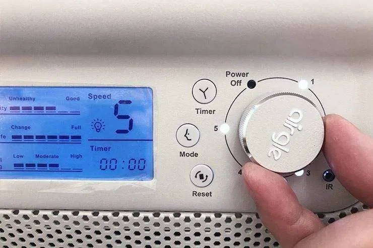 Airgle AG900 Clean Room Air Purifier