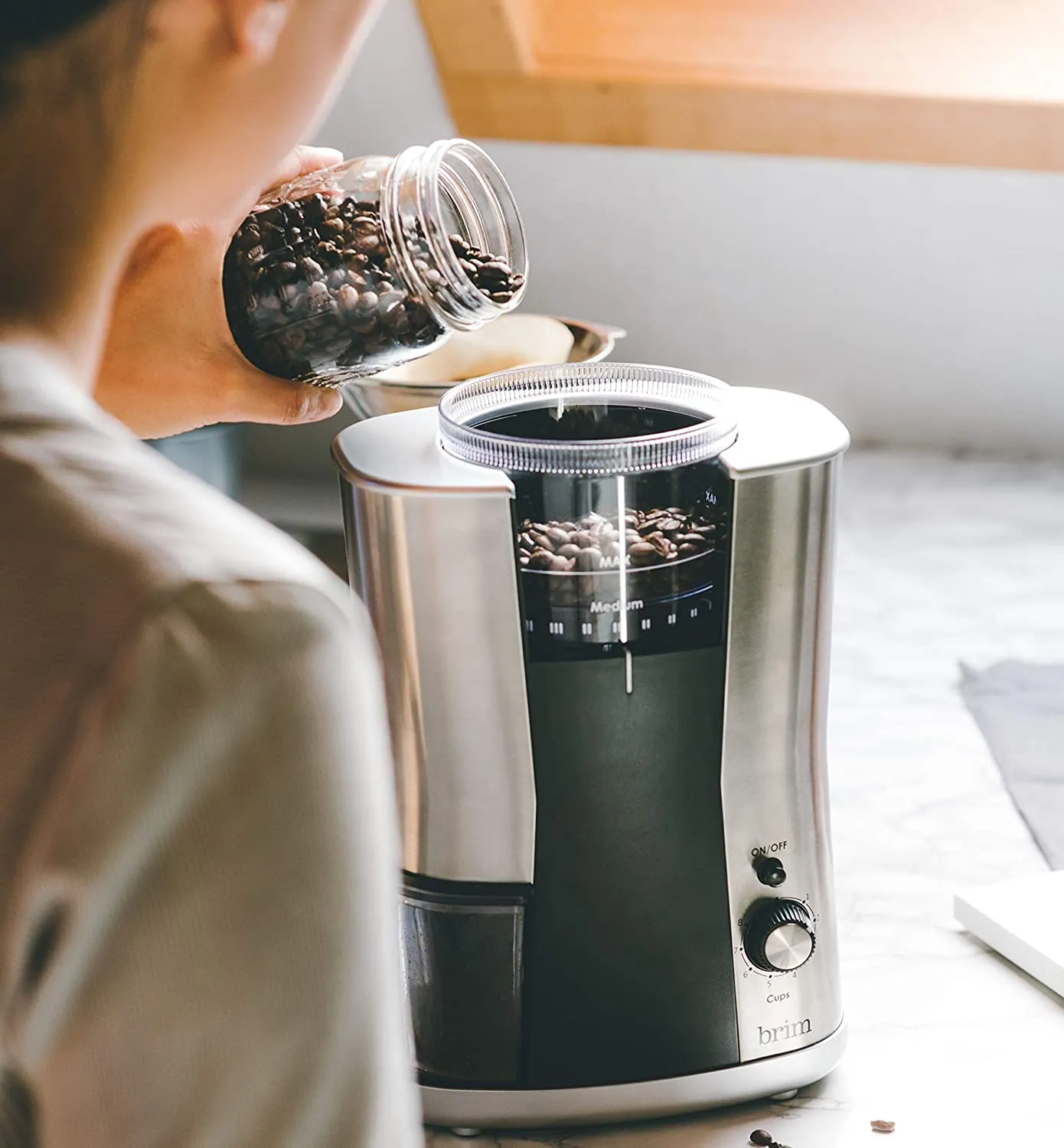 Brim Conical Burr Coffee Grinder, Uniformly Grinds Beans for 1-17 Cups of Coffee, Features Removable Bean Container, 17 Precise Grind Size Settings, and Convenient Auto Shut Off, Stainless Steel/Black 120V /AC 60Hz  130W