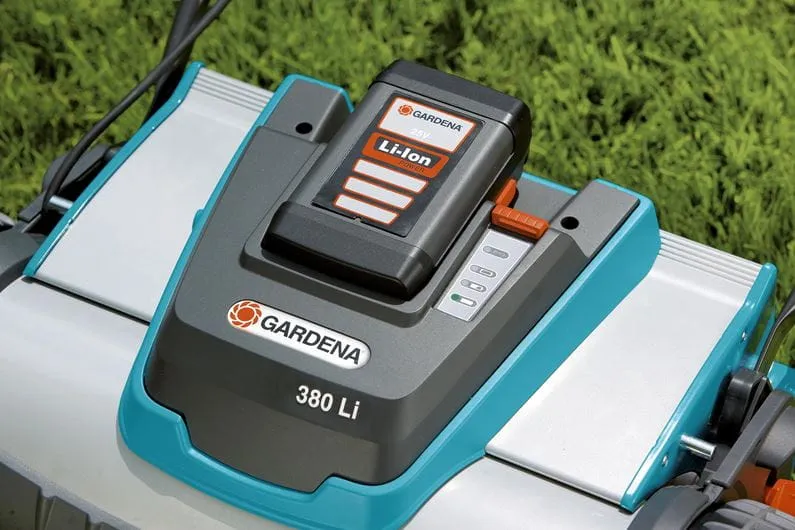 Gardena Accu Rechargeable Cylinder Lawnmower 380 Li