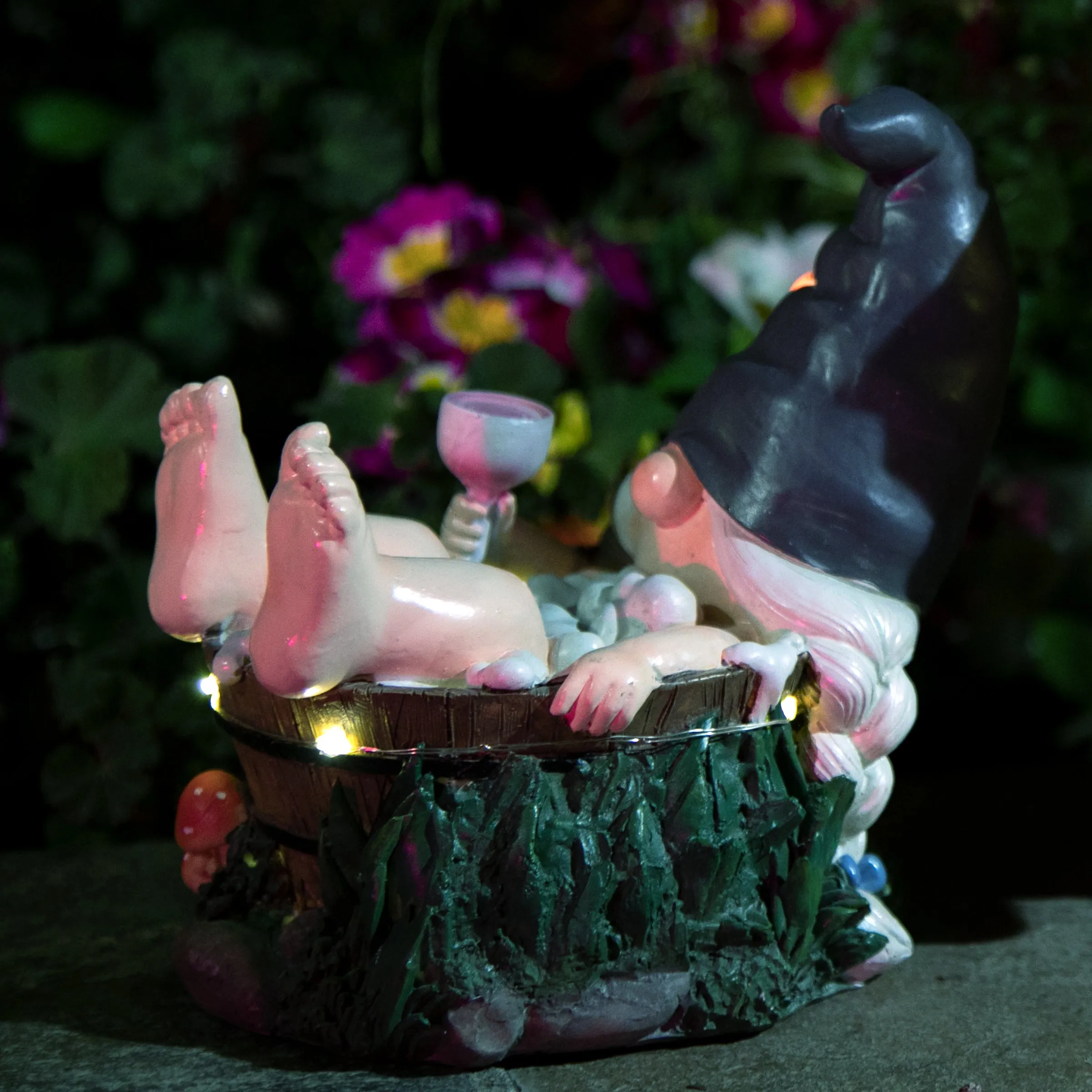Good Time Bubble Bath Betty Gnome in a Tub Garden Statue with LED lights on a Battery Operated Timer, 7.5 by 7.5 Inches