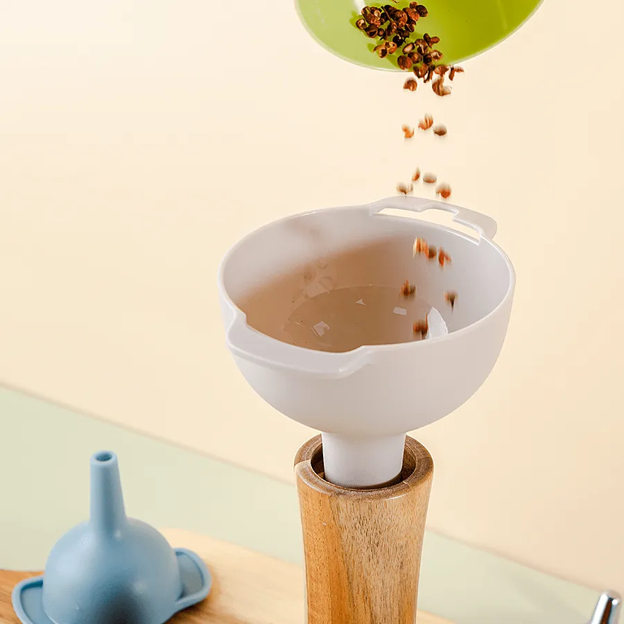 Hani Plastic Funnels - Set of 3