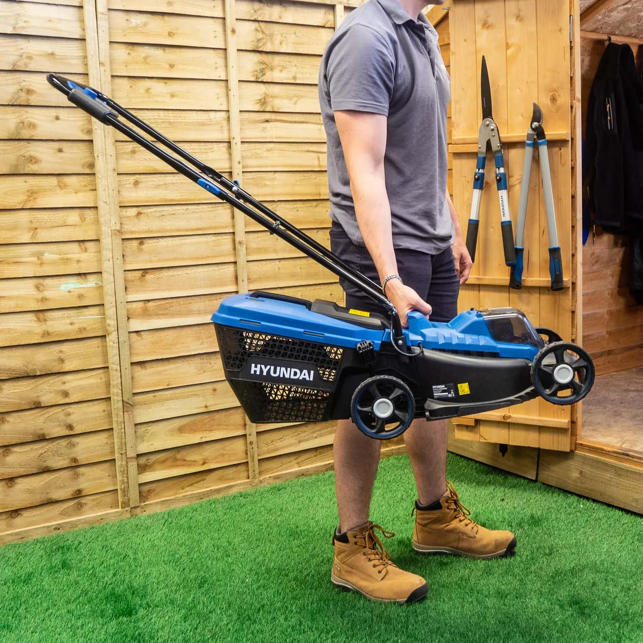 Hyundai HY2193 20V MAX Cordless Lawn Mower