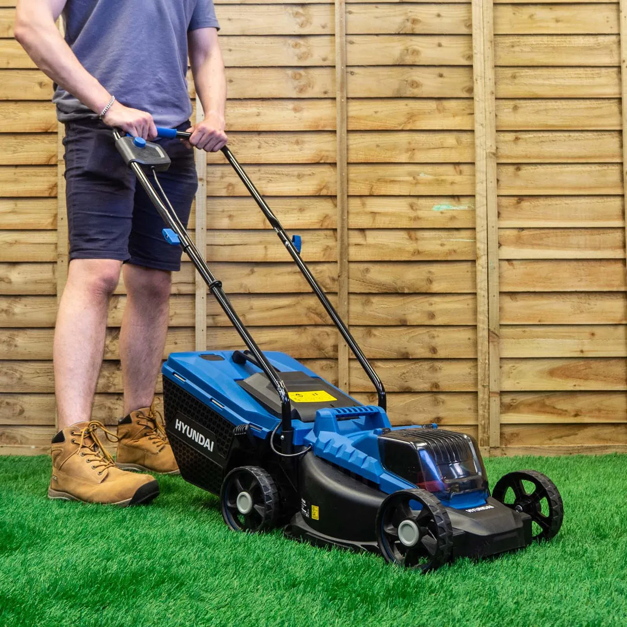 Hyundai HY2193 20V MAX Cordless Lawn Mower
