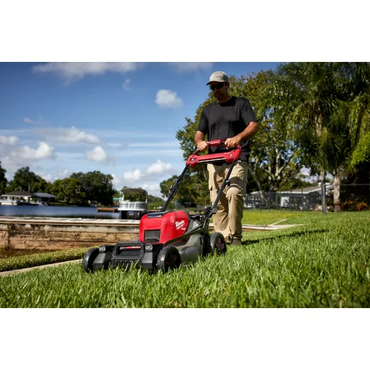 Lawn Mower - Milwaukee M18 FUEL™ 21" Self-Propelled Dual Battery Mower Kit, 2823-22HD