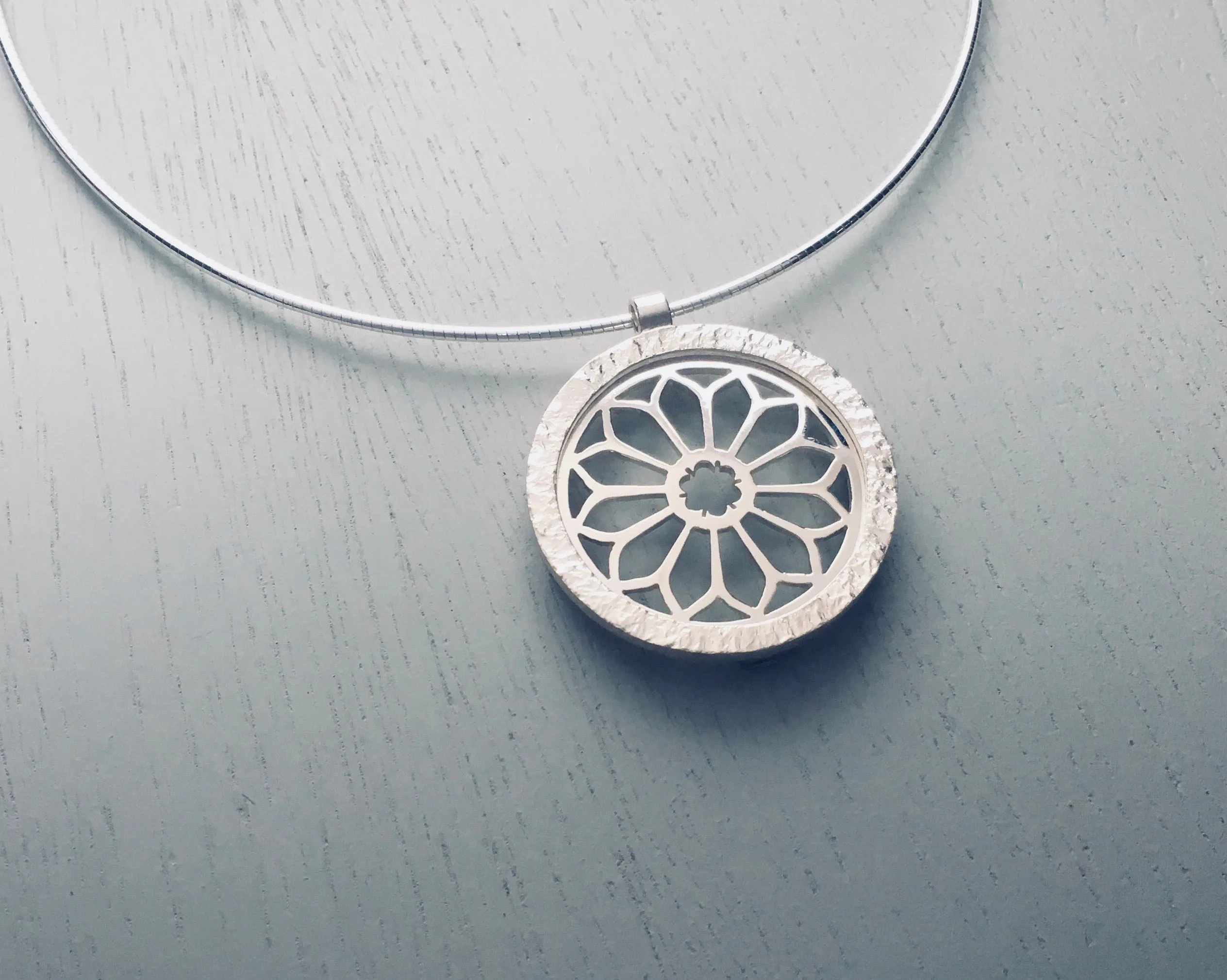 Rose Window Large Pendant in Silver