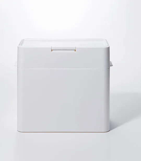 Seals Odor-Free Trash Bin White and Gray