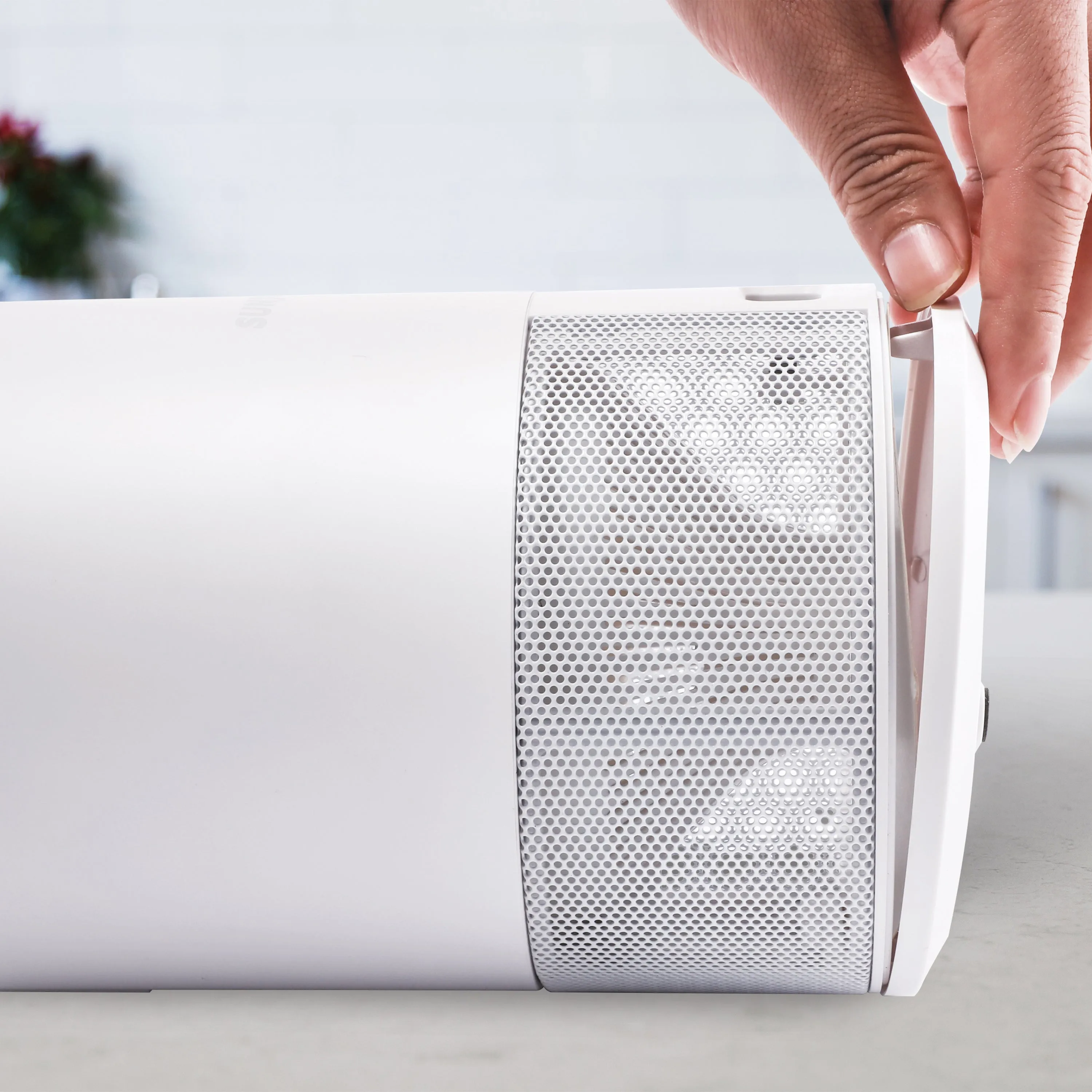 Sun Joe SJ-BZ15W-WHT UV Indoor Insect Trap | Non-Toxic UV Light | 10 Sticky Traps Included (White)