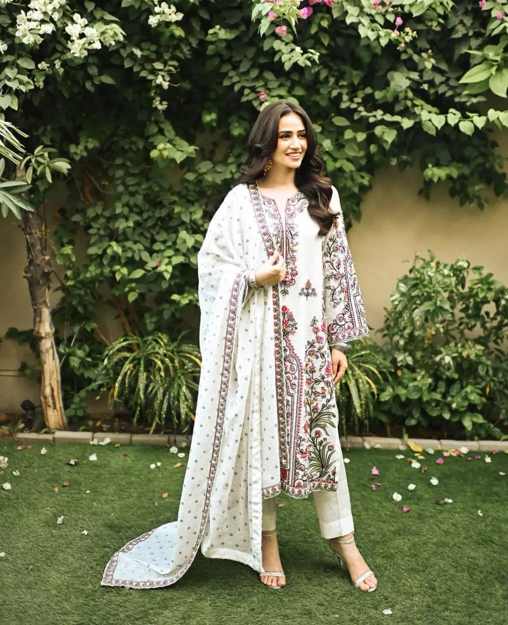 White Color Fancy Dhaga Embroidery Work Dress