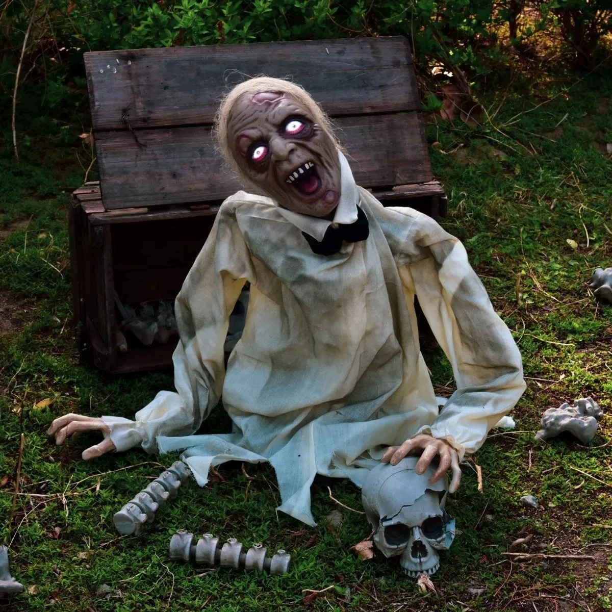 Zombie Lawn Butler